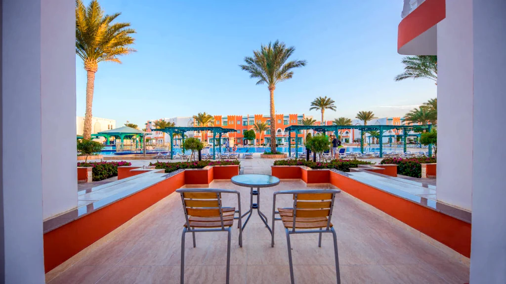 الفندق صن رايز جاردن بيتش ريزورت - الغردقة